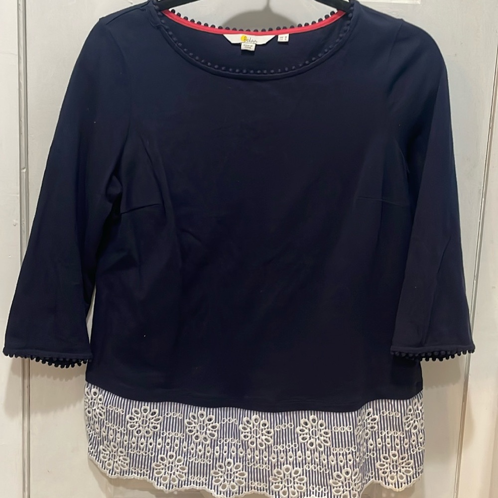 Boden scalloped hem top with 3/4 sleeves